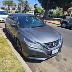 Nissan Altima 