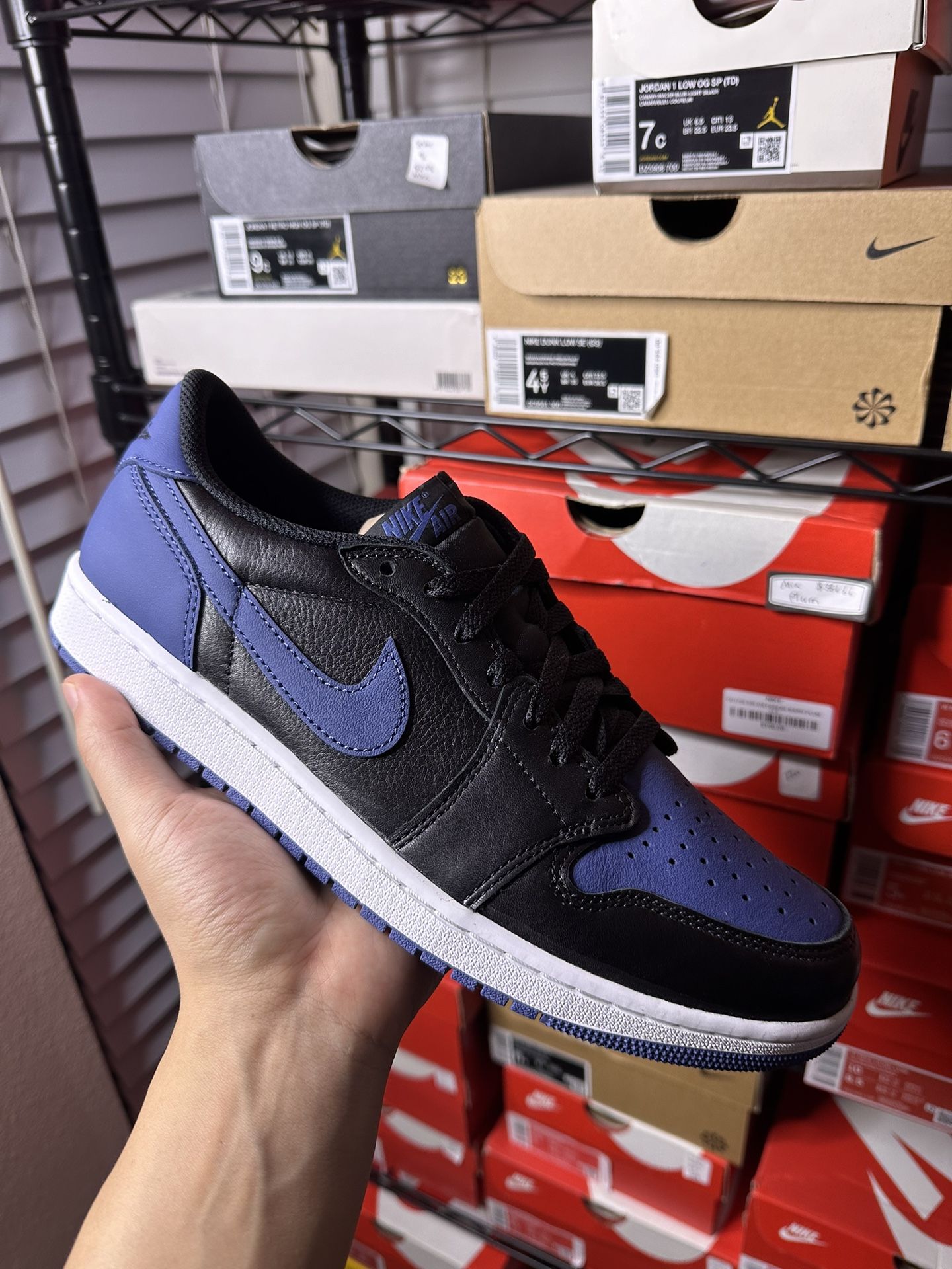 Nike Air Jordan 1 Mystic Navy Size 8, 10, 10.5, 11, 11.5, 13