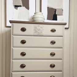 Tallboy 5 drawer dresser, neutral cream color