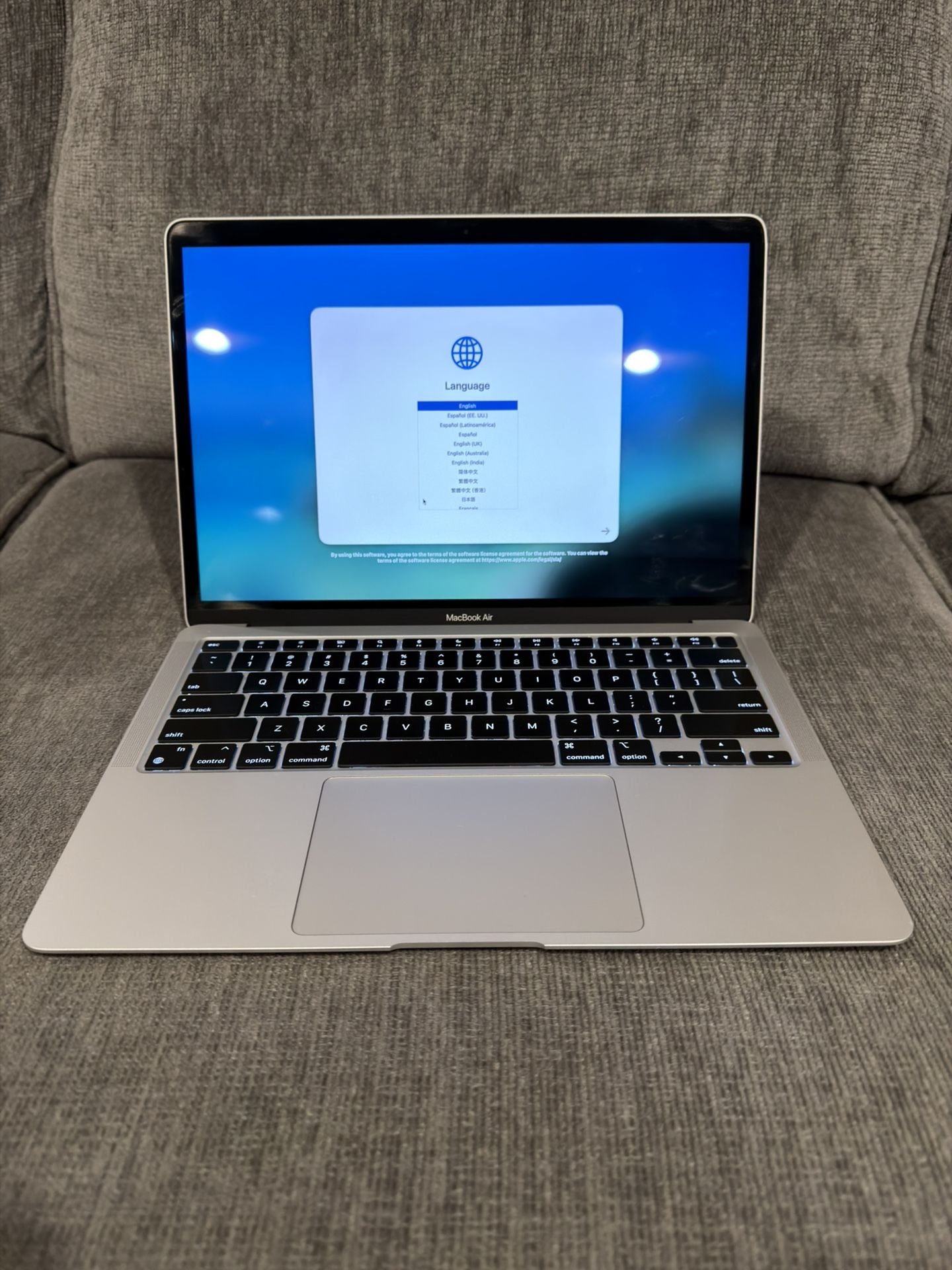 2020 M1 MacBook Air 13 Inch