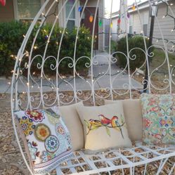 Vintage Iron Egg Swing