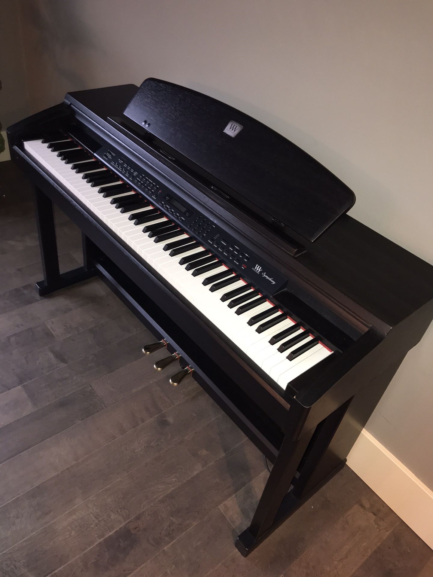 Full size Williams Symphony electric piano (NO BENCH)