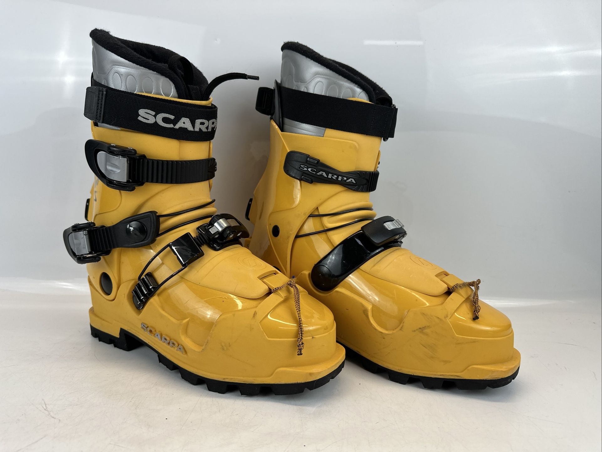 Scarpa Tambo AT Alpine Touring Ski Boots Men’s Size 8 Yellow Step-In Backcountry
