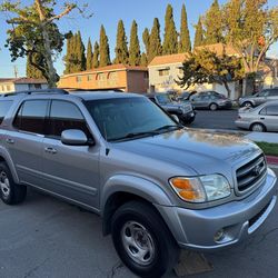 2003 Toyota Sequoia