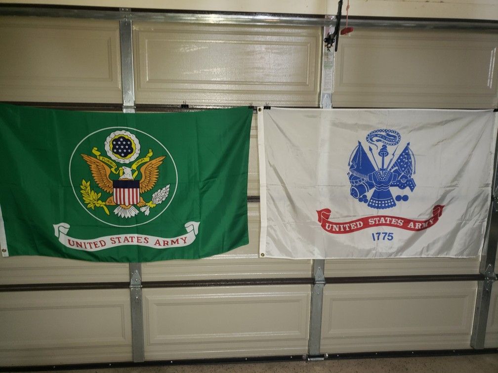 US ARMY FLAGS
