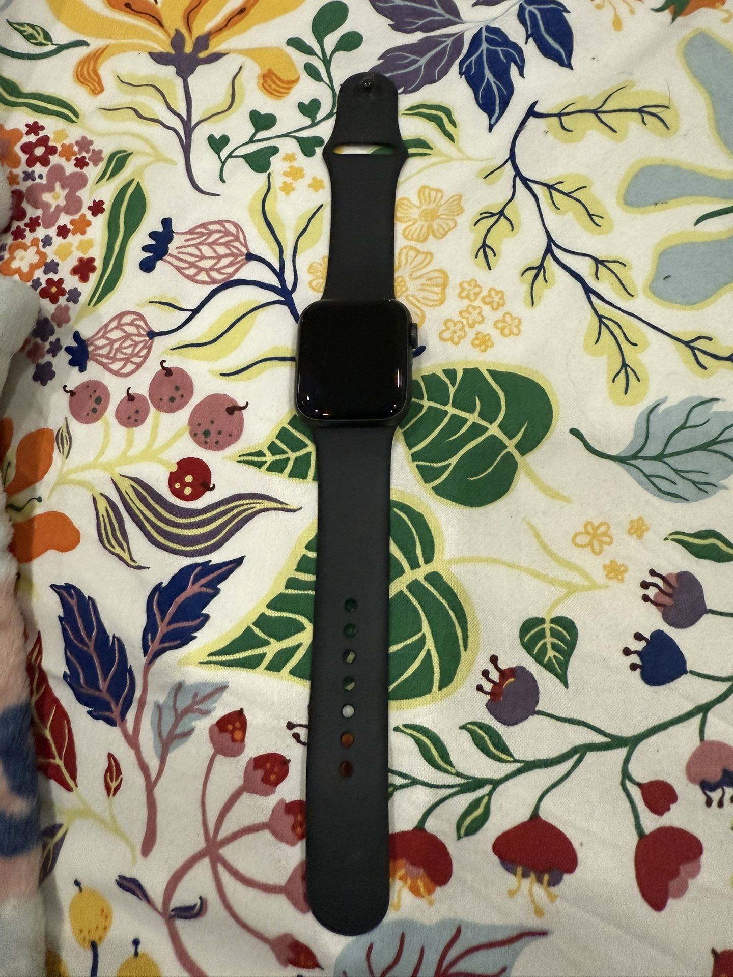 Apple Watch Series 5 Space Gray 40mm