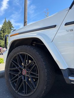 22 inch Vossen wheels nitto tires