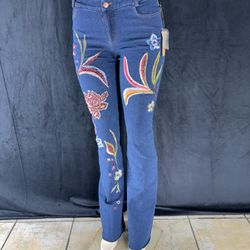 Mandalay Jeans Size 6