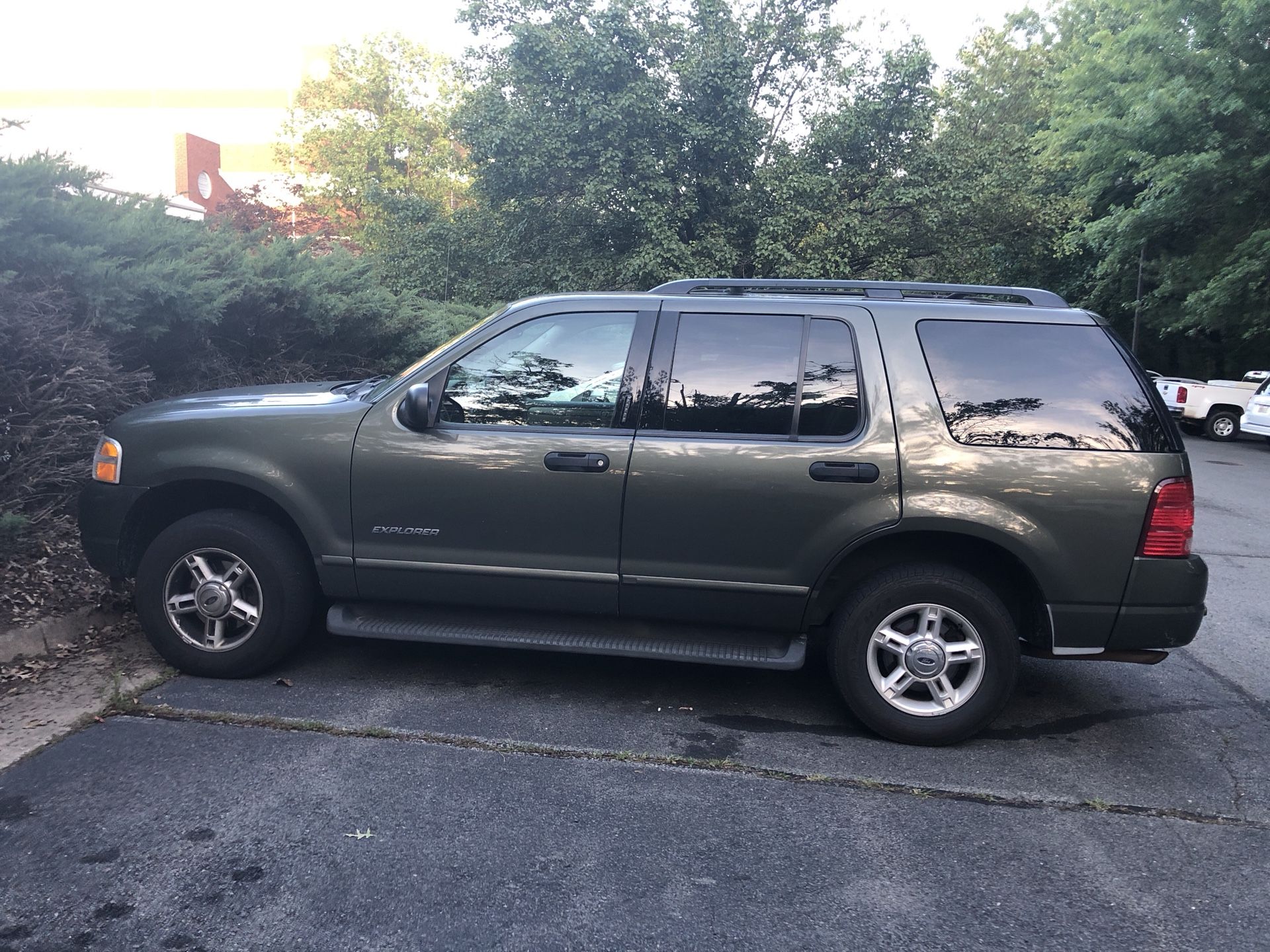 2004 Ford Explorer