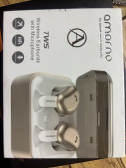 Wireless Bluetooth earbuds