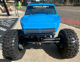 Vanquish VRD Carbon w/ Stance Body & LE Blue Flake Carbon  Frame Rails, RC Crawler Never Ran Shelf Queen  RTR w/ your battery & transmitter