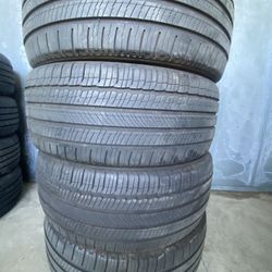 235/45/18 Michelin Primacy Mxm4 Like New Set Of 4
