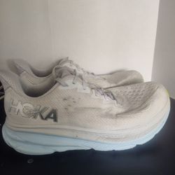 Hoka One One HOKA Clifton 9 Wide Nimbus Cloud Ice Blue W -Womens Size 10.5D