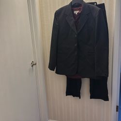 Men’s Suit