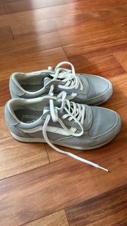 Vans women size 7