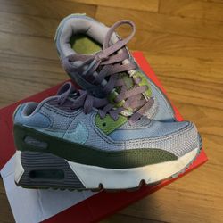 Nike 12c