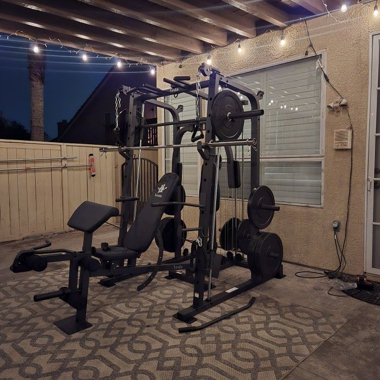 Vesta Smith Machine 1001 Adj Bench W/ Leg Developer And