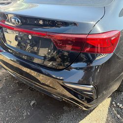 2020 Kia Forte FOR PARTS