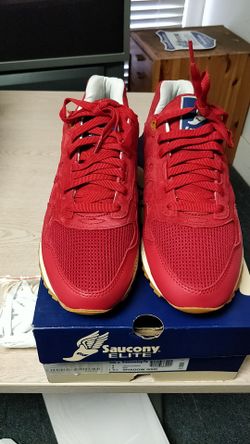 Saucony 5000 bodega reds size 9