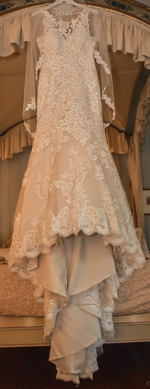 Lace Wedding Dress