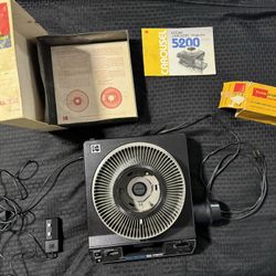 Kodak Carousel 5200 Projector 