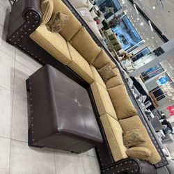 Long “L” Shape Sectional With Ottoman 🥳🥳🥳