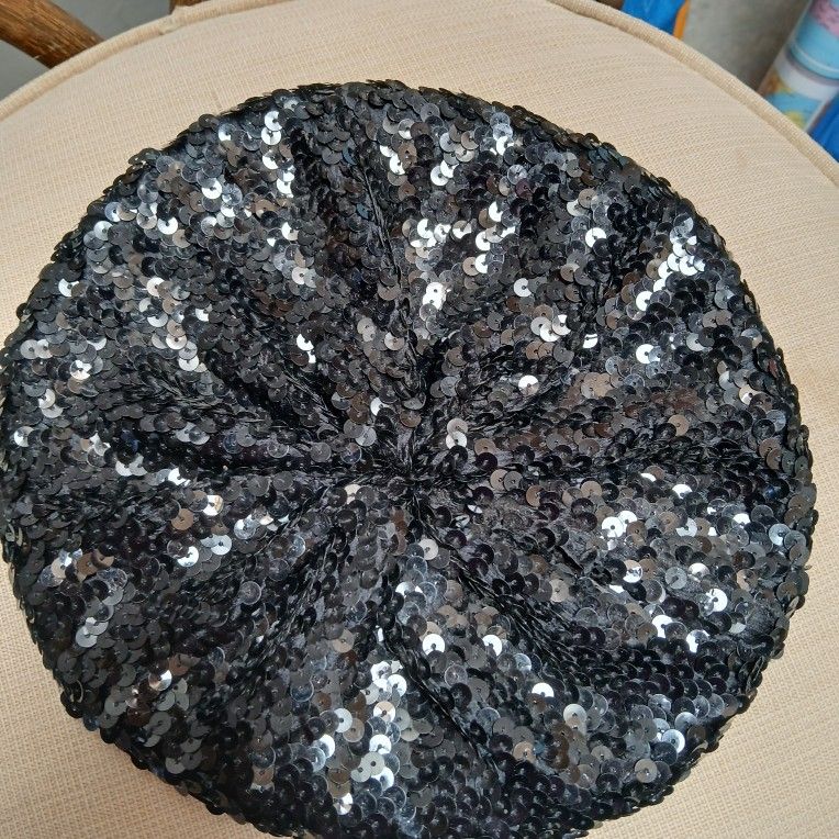Women's Hat Sequence 