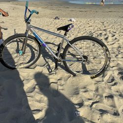 Goon Throne Bike 