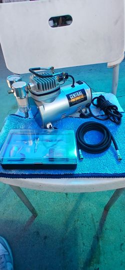 Central Pneumatic Airbrush Compressor with Accessories new no box