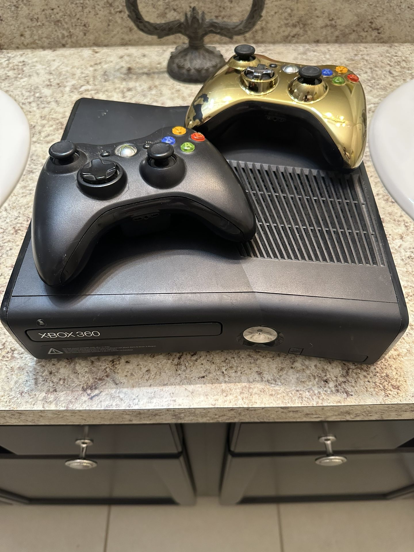 Xbox 360 Slim 250gb With Games