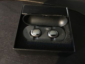 Wireless Bluetooth headphone