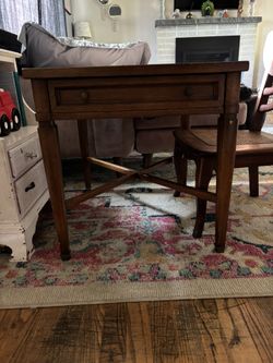 Large End/side Table