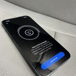 128 GB FACTORY UNLOCK IPHONE 13 Original ( READ DESCRIPTION)