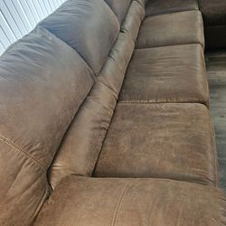 Bladen Brown Sectional