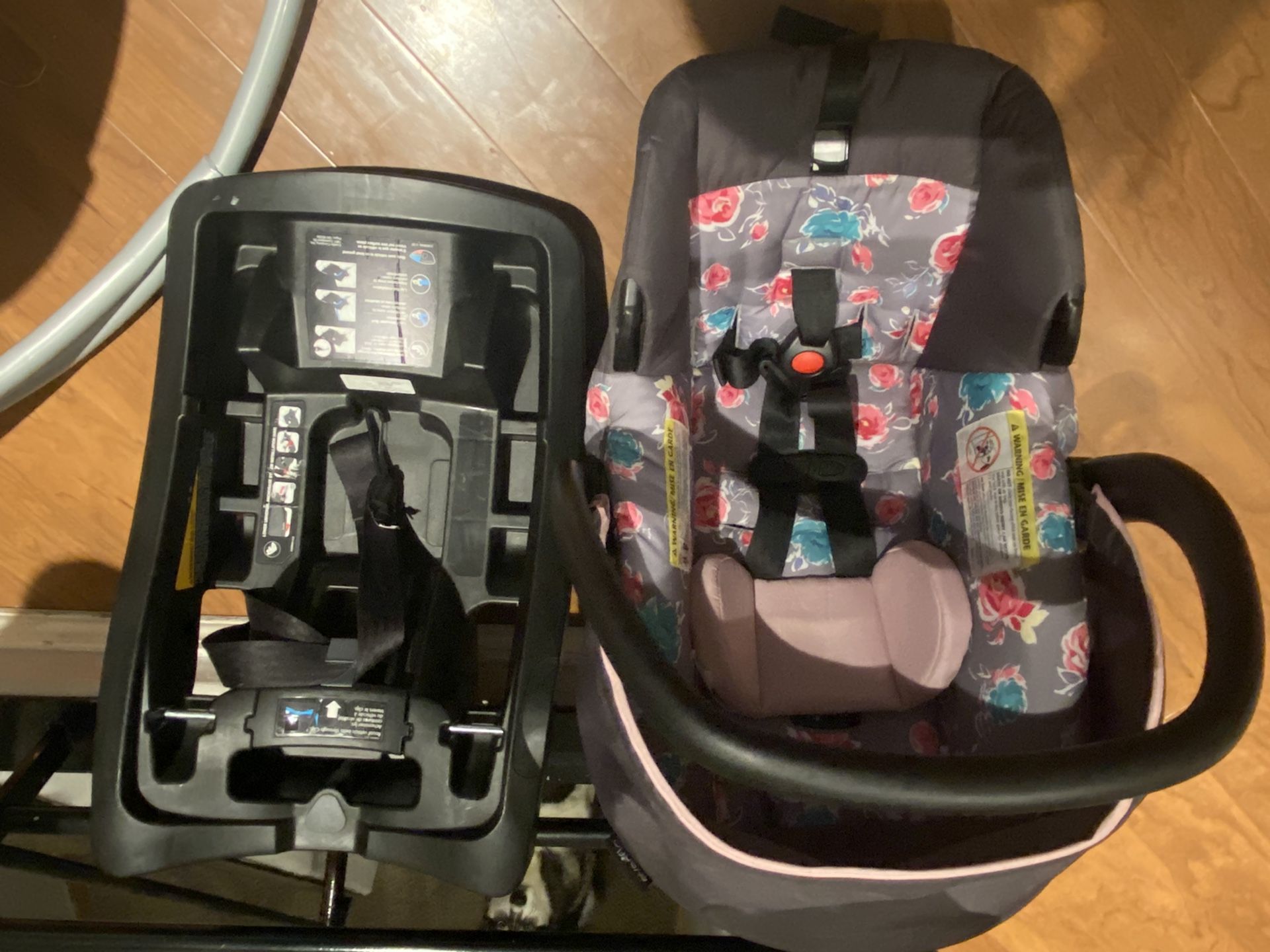 Infant car seat