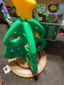 Step2 My First Christmas Tree, Kids Interactive Holiday Toy, 12 Colorful Plastic Ornaments to Decorate, Mini Train Set Circles the Skirt, Made of Dura