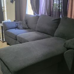 Living room Couch Sectional 