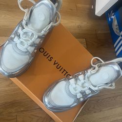 Authentic Louis Vuitton Sneakers 