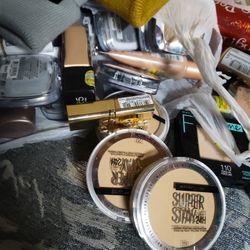 Mabeline CoverGirl Loreal