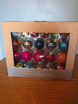 CHRISTMAS BALLS