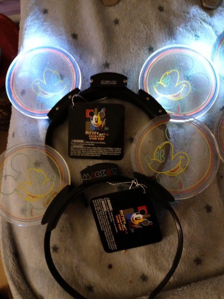 Mickey Ears That Light Up