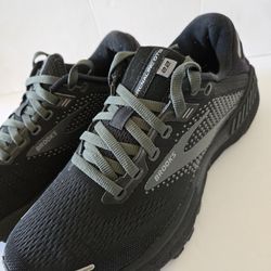 Brooks Adrenaline Women's Size 7.5 Shoes