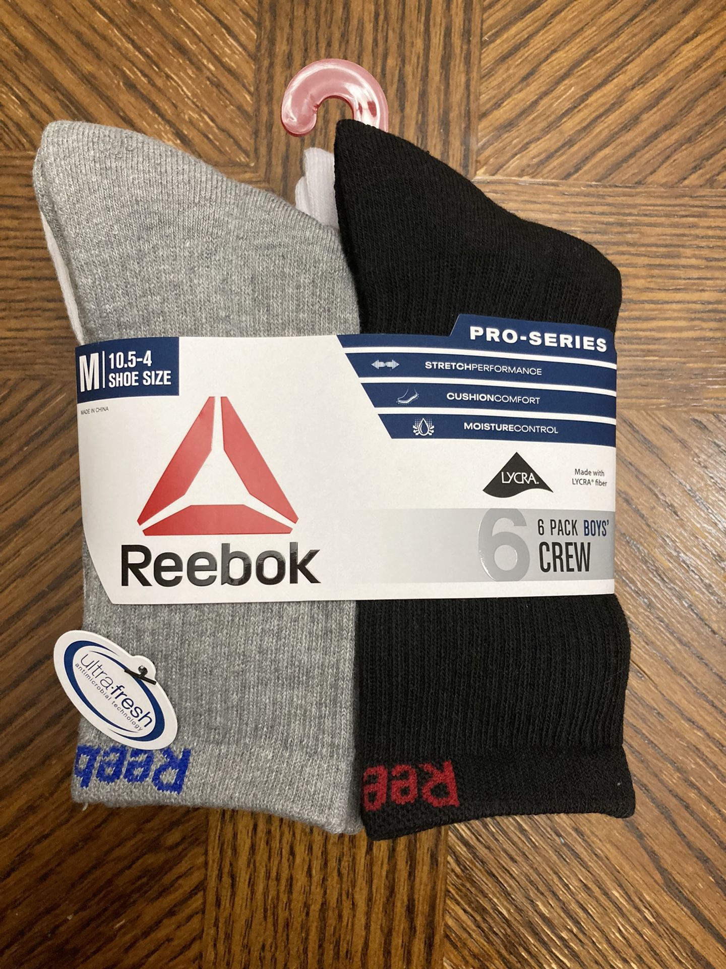 NWT Reebok Boys Crew Socks 6 pairs 