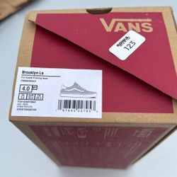 Girls Vans Brooklyn Ls Size 4