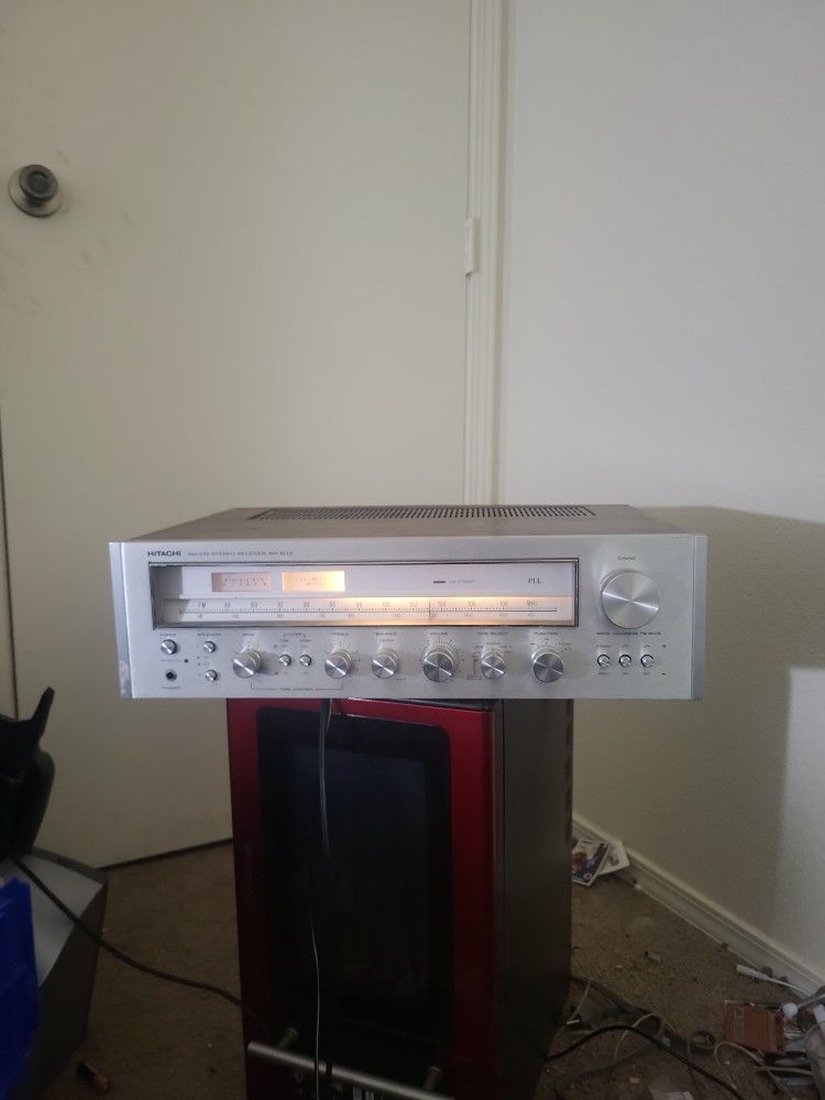 Hitachi SR 803 Stereo RECEIVER