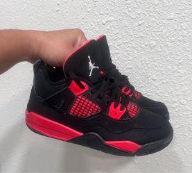 Jordan’s size 2y