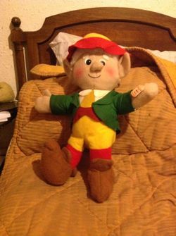 Vintage 24" keebler elf