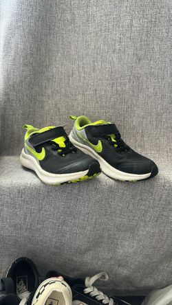 Boys Nikes