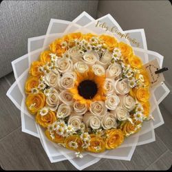 Ramo Buchon Para El Día De Las Rosas Amarillas
