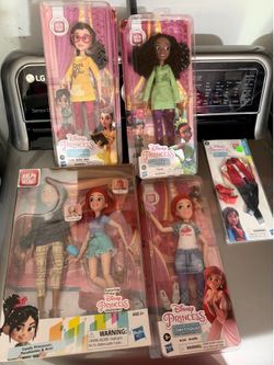 Disney princess Comfy Squad